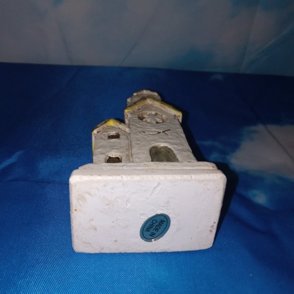 Vintage Cracker Barrel Chapel Ornament Season of Glory Hide a Note/Prayer - Picture 3 of 5